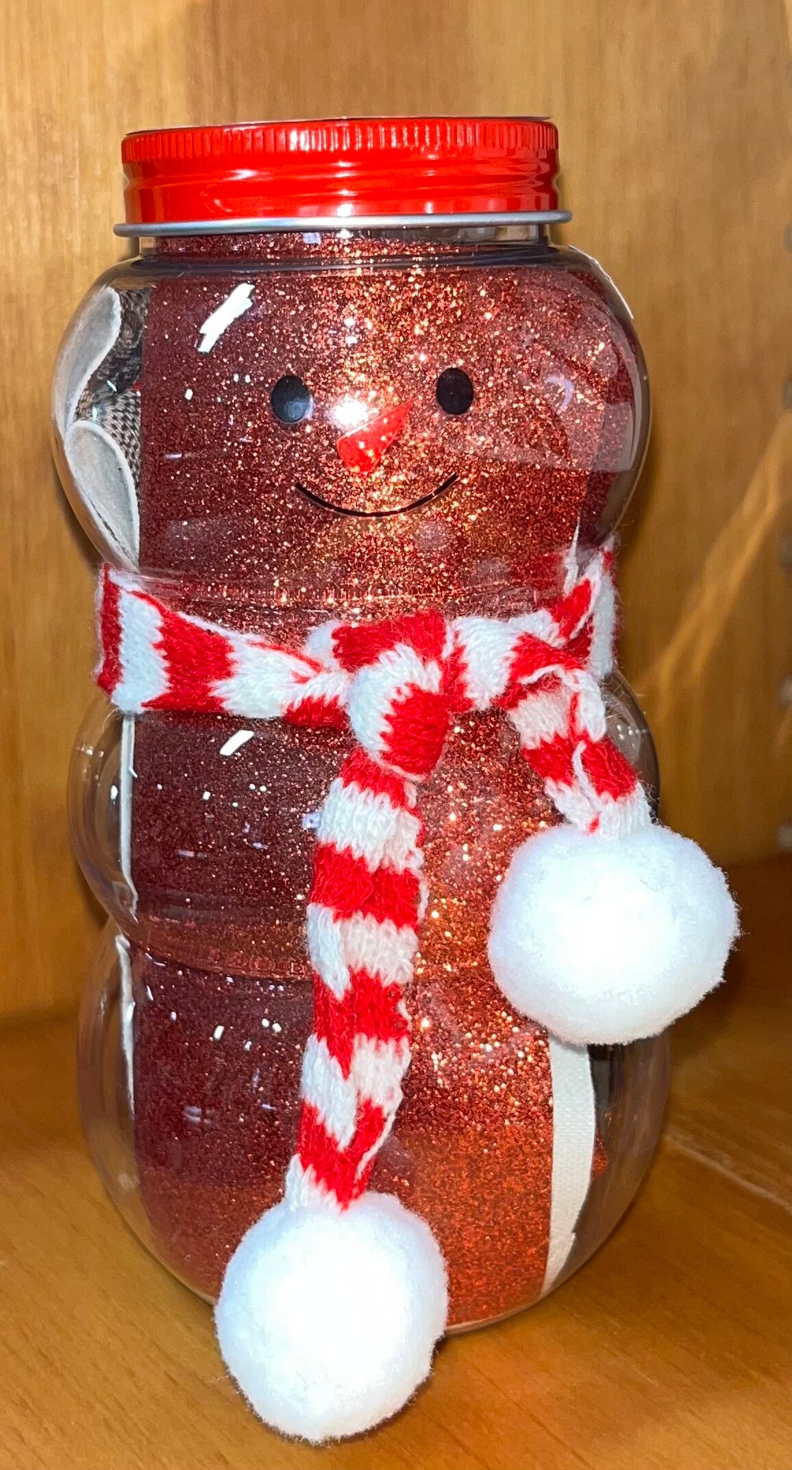Holiday Bear Hair Tie Beading Kit - Image 2